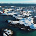 « La Baleine » de Dorte Mandrup, en cours de construction. Image © Tejre Løkke La Baleine de Dorte Mandrup avance le long de la côte arctique norvégienne - Image 5 sur 11