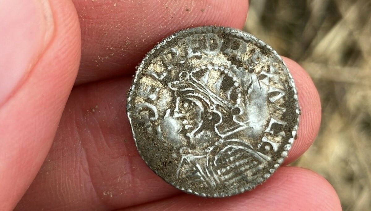 Découverte du plus grand trésor viking de Norvège, composé de 3 000 pièces d'argent : « Vraiment exceptionnel » 20 Découverte du plus grand trésor viking de Norvège, composé de 3 000 pièces d'argent : « Vraiment exceptionnel » - 19