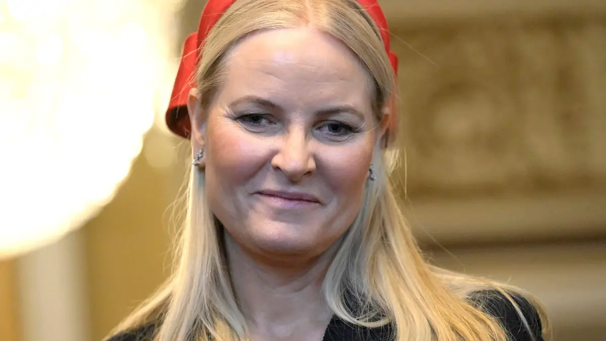 Mette-Marit de Norvège : une nouvelle fondation rompt ses liens en raison du scandale Epstein 12 Mette-Marit de Norvège : une nouvelle fondation rompt ses liens en raison du scandale Epstein - 11
