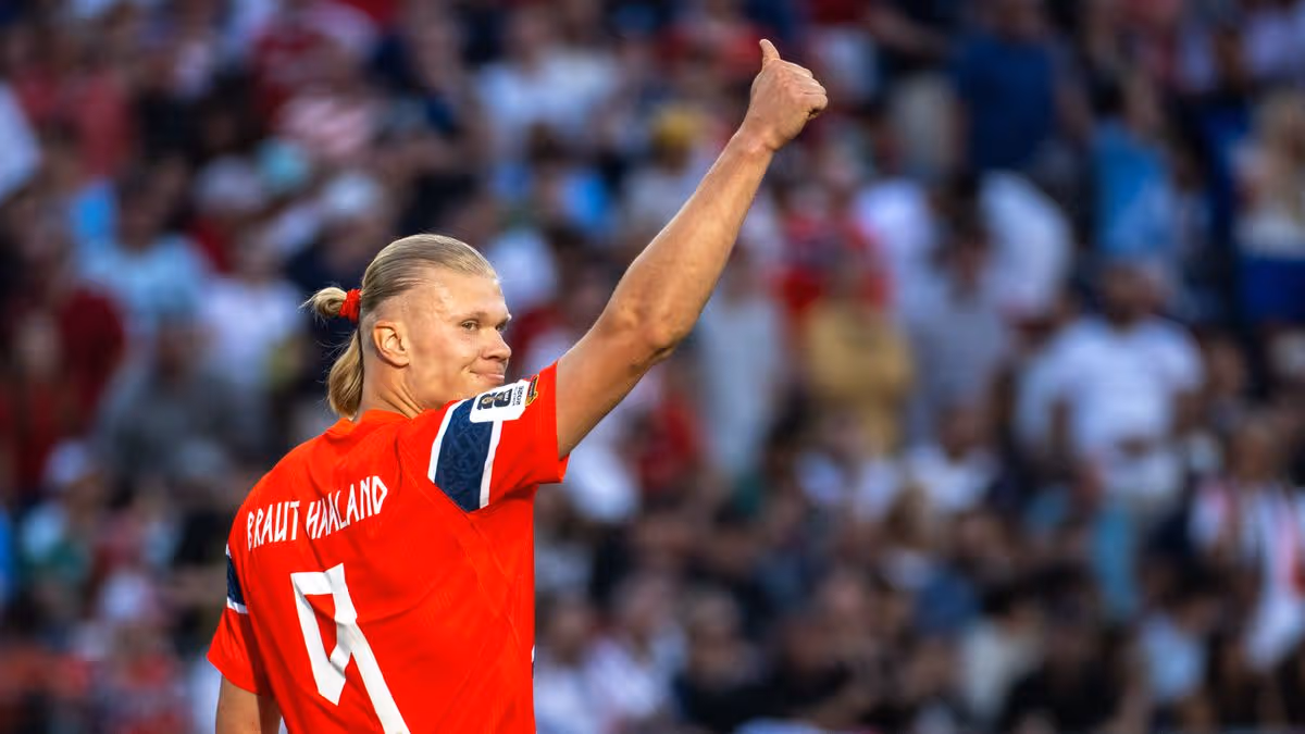 Les débuts impressionnants d'Erling Haaland en Coupe du Monde : reconnaissance de Zlatan, louanges des médias, rôle clé 34 Les débuts impressionnants d'Erling Haaland en Coupe du Monde : reconnaissance de Zlatan, louanges des médias, rôle clé - 33