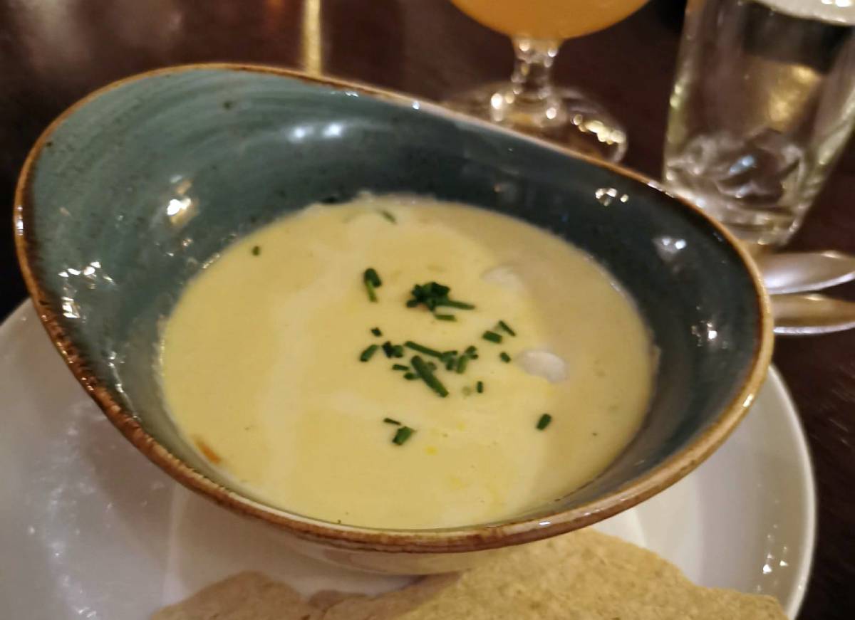 Cinq plats que tout nouveau venu en Norvège devrait goûter au moins une fois 15 Fiskesuppe
