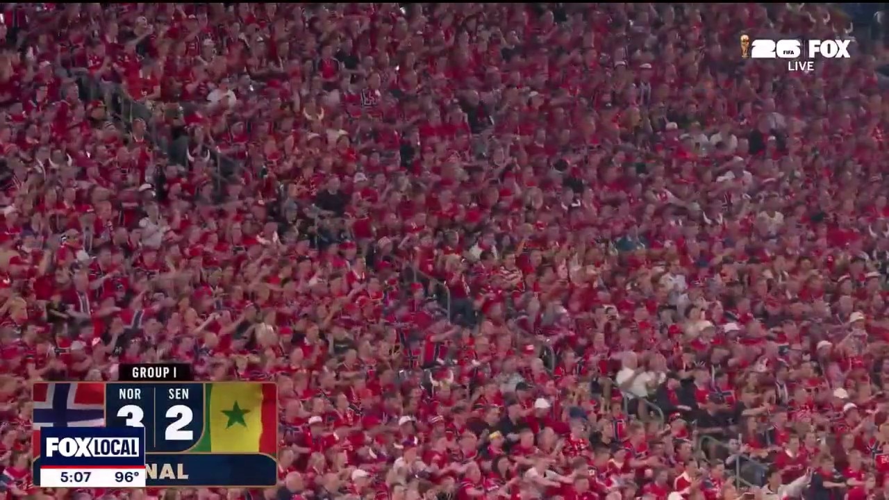 Coupe du monde de la FIFA : le chant viral norvégien « Viking row » fait son apparition dans le nord du Texas 19 Les supporters norvégiens font découvrir le « Viking row » au nord du Texas